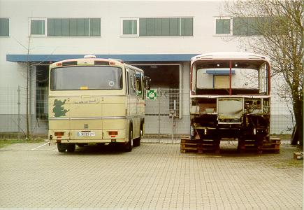 Bus03-2001-009