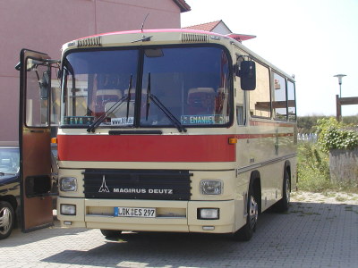 Bus03-2001-002